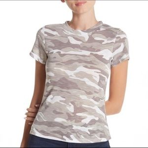 Theo & Spence Camo T-Shirt Large NWT